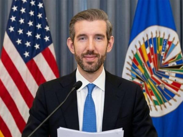 “Felicitamos a las autoridades de Honduras por declarar a la MS-13, Pandilla 18 y el Cártel del Diablo como organizaciones terroristas”, escribió Segura en su cuenta oficial de X.