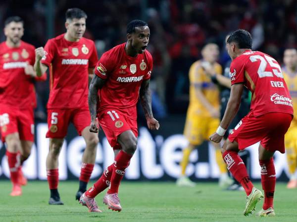 Helinho metió a la pelea al Toluca para la remontada ante Tigres en la final.