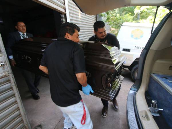Según información preliminar, la víctima habría sido raptado horas antes en la colonia Villa Nueva antes de que le quitaran la vida.