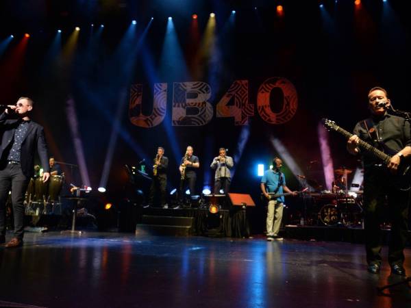 La banda de pop, reggae y dub formada en Birmingham, Inglaterra, en 1978, llega a la capital de Honduras este 22 de abril con su gira Big Love 2026 American Tour.