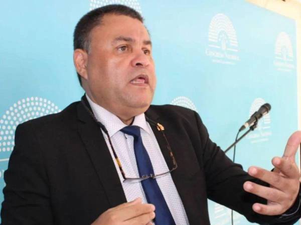 El congresista aseguró que la sesión legislativa del lunes 27 de abril le generó “pena”, al considerar que la moción aprobada no responde a criterios institucionales, sino a motivaciones políticas.