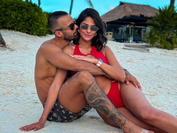 A seis meses de confirmar su relación, Sheynnis Palacios y Carlos Gómez han sido objeto de especulaciones luego de que desaparecieran sus fotos en redes sociales.