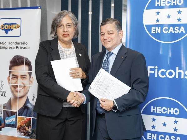 Ficohsa y el COHEP oficializan una alianza estratégica para impulsar el consumo local y fortalecer el emprendimiento hondureño.