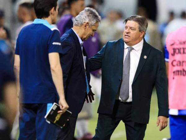 Miguel Herrera criticó el planteamiento que llevó Reinaldo Rueda a Costa Rica.