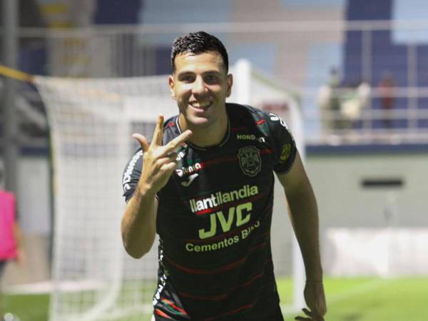 Nicolás Messiniti llegó a 11 goles en este torneo Apertura con el Marathón.