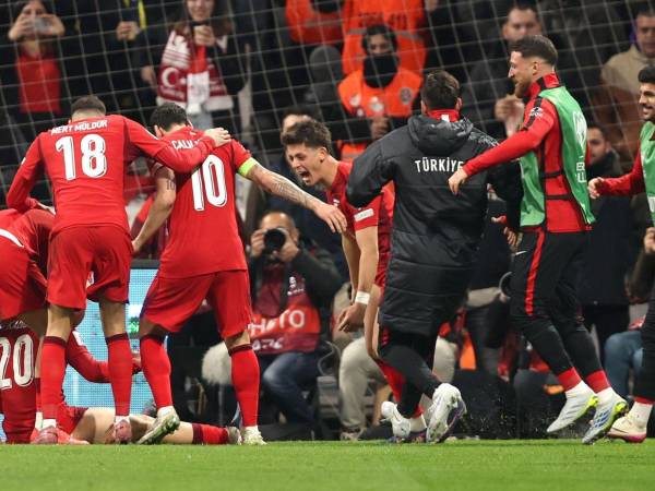 Con un Arda Güler estelar, Turquía dio un paso firme al Mundial 2026.