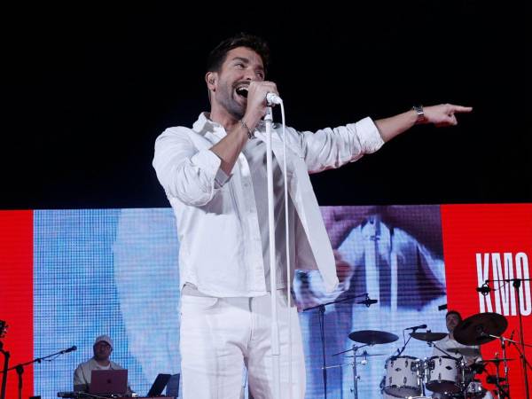 Alborán opina que lo peor que puede suceder encima de un escenario es convertir la experiencia en un oficio y poner el piloto automático.