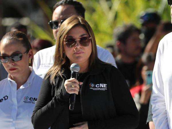 Presidenta del Consejo Nacional Electoral (CNE) optimista ante elecciones y resalta esfuerzo para garantizar transparencia.