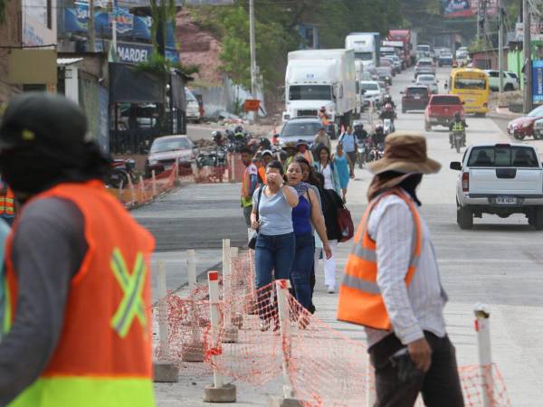Salidas de la capital completamente congestionadas se encontrarán los viajeros en la Semana Morazánica.