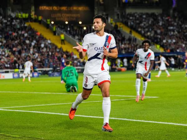 Imágenes del desarrollo del partido.