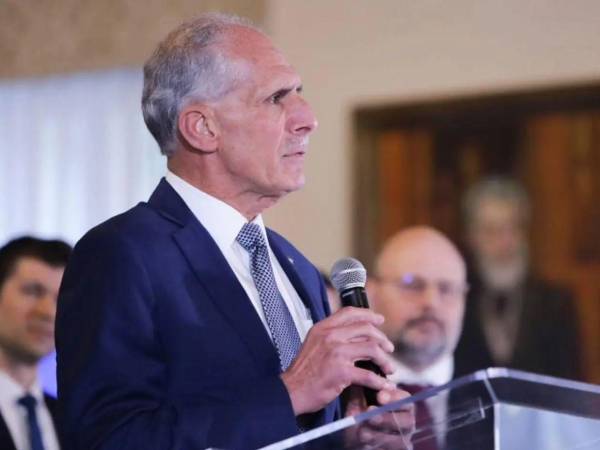 Cuba, Israel, Ecuador, Italia, Venezuela, Estados Unidos, México y Honduras son algunos de los países que han enviado mensajes de solidaridad a Colombia ante esta tragedia.