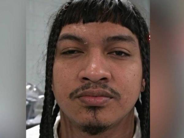 Junior Santos Carrasco fue detenido tras salir de un centro penitenciario de Louisiana