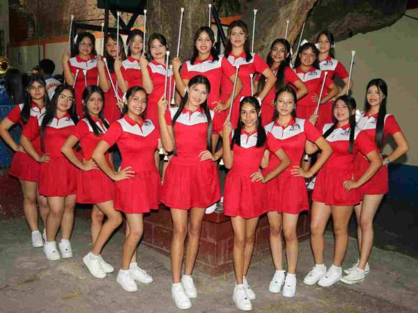 Las palillonas del Instituto Liceo San Juan afinan cada detalle de sus presentaciones con disciplina y entusiasmo, de cara a los desfiles patrios de este 15 de septiembre. Conózcalas a continuación.