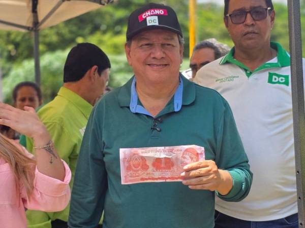 Chano Rivera dijo que la propuesta busca evitar el derroche en la administración pública.