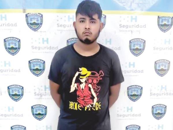 Ángel David Milla Gómez tiene 20 años de edad fue detenido por elementos de la Policía Nacional de Honduras.