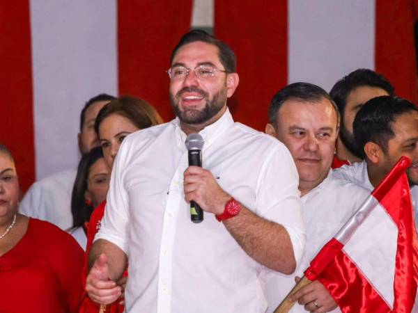 Jorge Cálix finalmente ingresará al Congreso pese a haber sido precandidato presidencial en las internas.