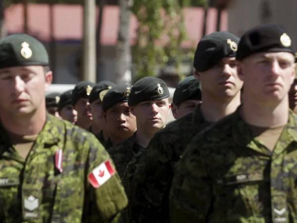 El ejército canadiense se plantea por primera vez en un siglo una invasión estadounidense.