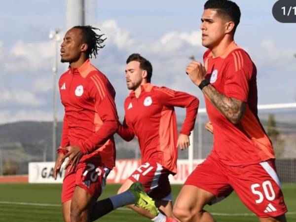 Luis Palma ya había entrado en una convocatoria con el Olympiacos pero al final no fue elegido entre los 18.