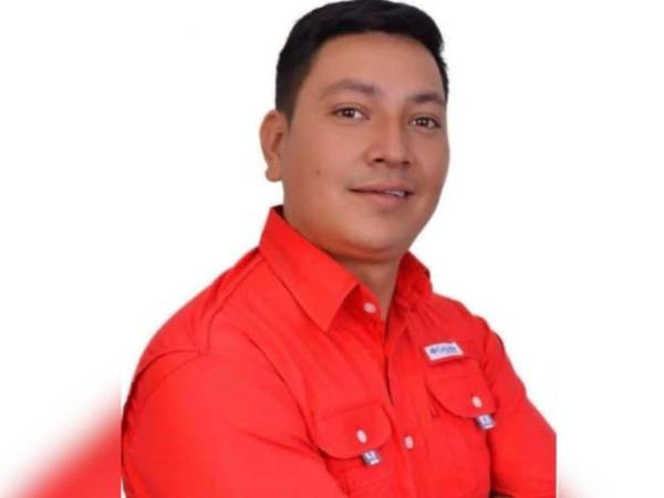 Rivera fue exprecandidato a la alcaldía de Cololaca por el Partido Liberal.