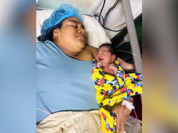 La primera niña nacida en Honduras en 2026.