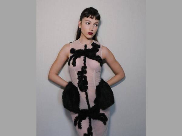 La actriz sorprendió este martes al anunciar que está embarazada de su primer hijo.