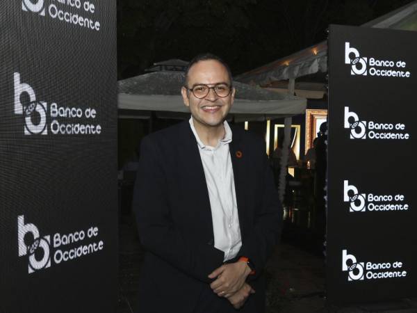 Leonel Rivas, Gerente Corporativo de Mercadeo y Estrategia Comercial de Banco de Occidente: Fuego &amp; Barrica 2025 fue una celebración de la cultura hondureña y el emprendimiento.