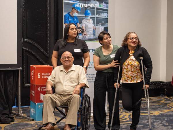 La actividad concluyó con el compromiso de las compañías participantes de continuar trabajando en medidas que permitan ampliar las oportunidades laborales y reducir las barreras que enfrentan las personas con discapacidad en Honduras.