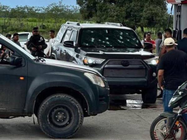En una gasolinera ubicada en San Esteban, Olancho, fueron acribillados Kelvin Jeovany Osorio Oseguera de 33 años de edad, alias “El Coyote” y Héctor Cuéllar Zelaya, de 33 años, originarios y residentes en Patuca.