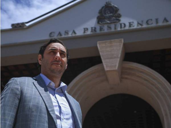 El gerente de la Empresa Nacional de Energía Eléctrica (ENEE), Gillermo Peña Panting, dio a conocer que empresarios extranjeros tienen interés de invertir en Honduras.