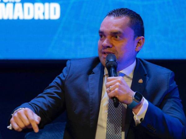 Zambrano alegó que el plan de Libre busca que esta Comisión Permanente sea la encargada de realizar la declaratoria de las elecciones generales,