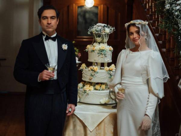 Alfonso Herrera (Esteban Trueba), Nicole Wallace (Clara del Valle joven) y Dolores Fonzi (Clara adulta), son parte del elenco principal de esta adaptación para streaming.