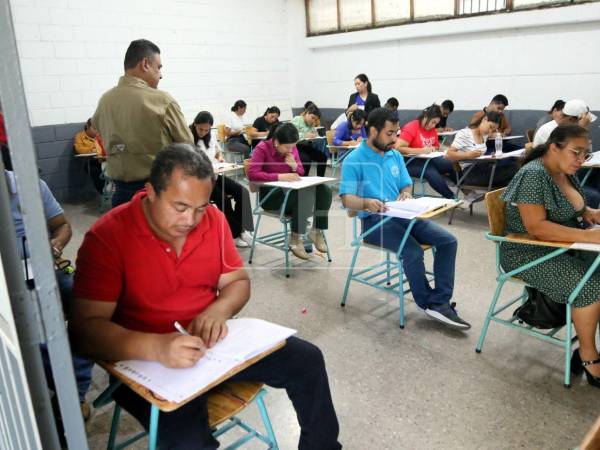La Secretaría de Educación efectuará el reajuste salarial para los maestros a partir de mayo.