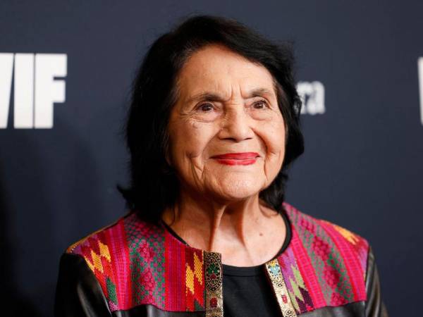 Huerta dijo que guardó el secreto por más de seis décadas porque creyó que exponer la verdad “dañaría al movimiento de campesinos” por el cual ha luchado toda su vida.