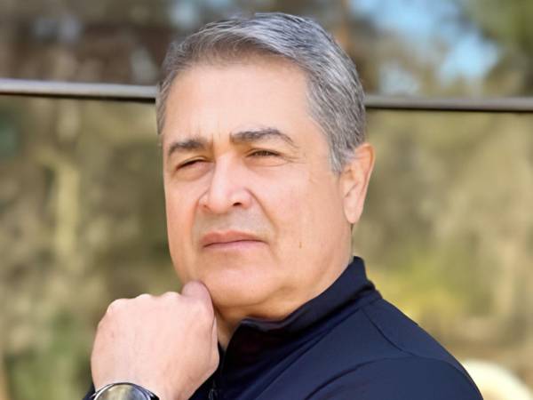 La defensa de JOH explicó que el caso por el que es requerido en Honduras corresponde a una extensión del Caso Pandora, en el que se le imputan los delitos de fraude y lavado de activos.