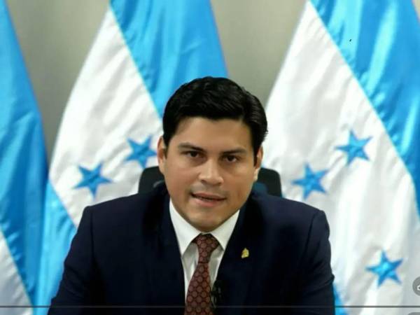 La citación de la Comisión Especial de Juicio Político contra Ochoa fue programada para el lunes 13 de abril.