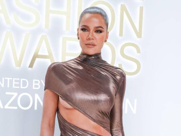 Durante el episodio más reciente de su podcast Khloé In Wonder Land, la empresaria y personalidad televisiva Khloé Kardashian, de 41 años, admitió que enfrenta un problema psicológico que le impide siquiera considerar la posibilidad de volver a salir con alguien.