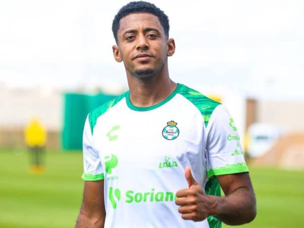 Antony Choco Lozano se someterá a una cirugía en su rodilla.