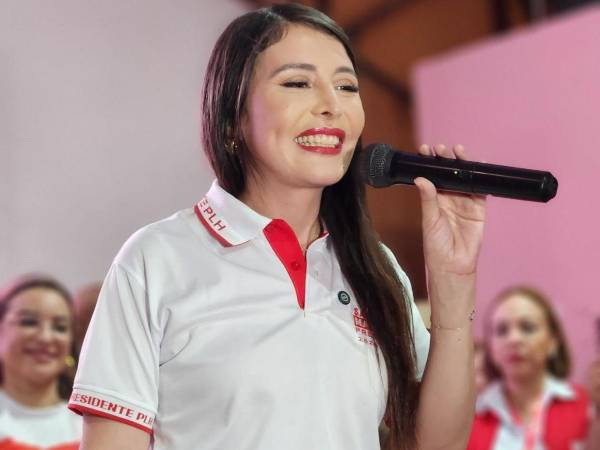 La esposa de Salvador Nasralla agradeció el apoyo brindado en las urnas.