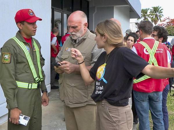 José Andrés aseguró que mantendrán su apoyo incluso después de finalizar las labores de rescate.