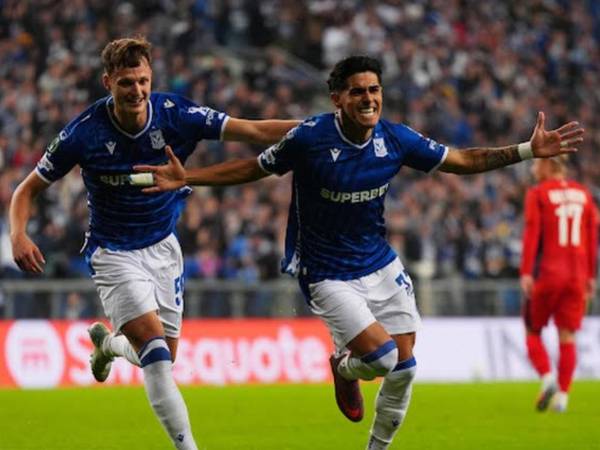 El hondureño Luis Palma llegó a su cuarto gol con el Lech Poznan.