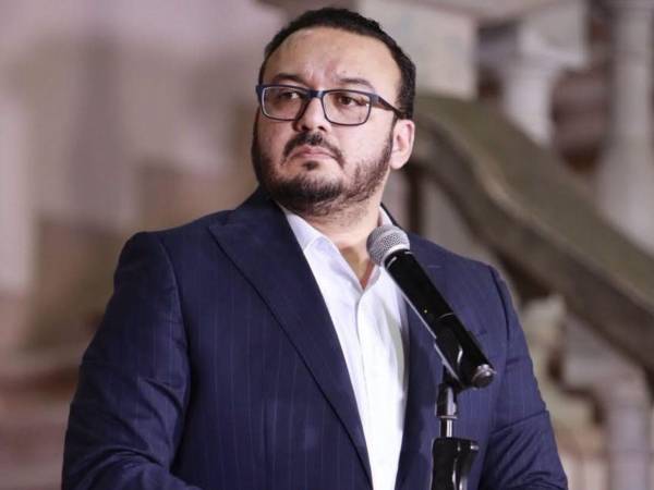 José Augusto Argueta no continuará como ministro de Comunicaciones y Estrategia.