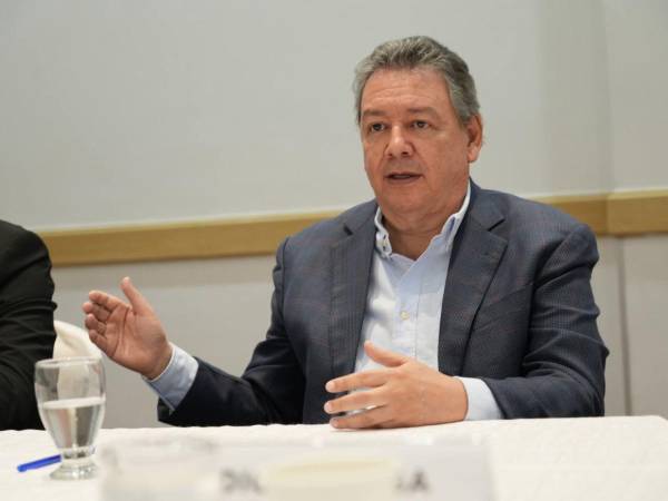 Mario Chano Rivera es el candidato presidencial del partido Democracia Cristiana de Honduras.