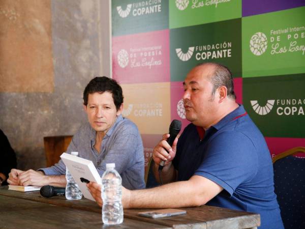 El Festival de Los Confines inicia en Gracias, Lempira, y finaliza en Copán Ruinas. Este año 50 libros integran las siete colecciones publicadas por la organización.