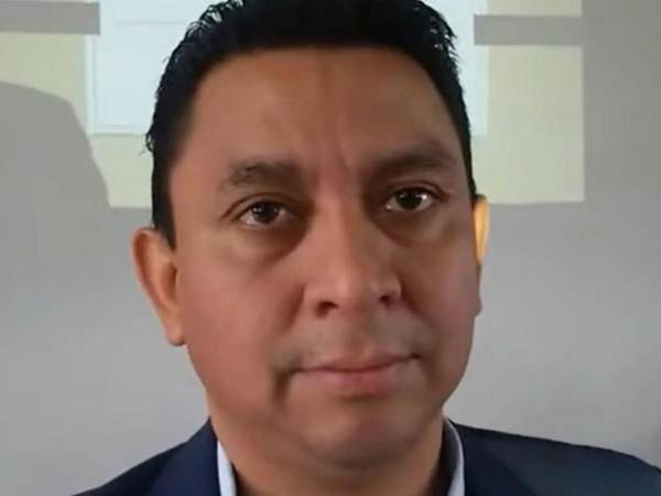 Ramos continuará sometido a a ambos procesos judiciales en libertad mientras avanza la causa.