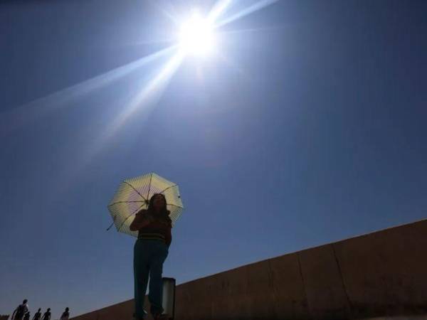 Francia puso fin a 70 días seguidos con temperaturas por encima de la media histórica, que comenzó el 12 de junio.