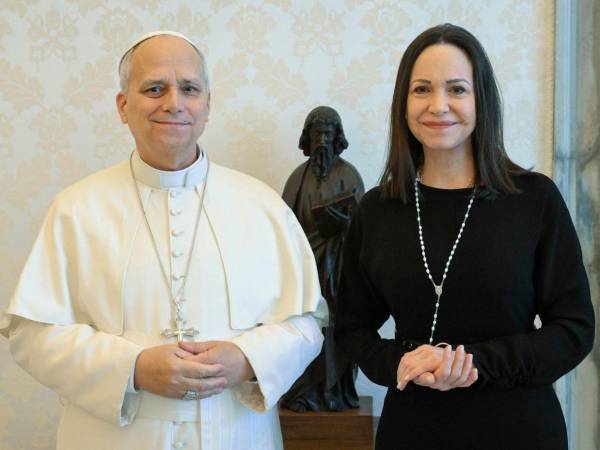 Tras su encuentro con el papa, la opositora también se ha reunido con el secretario de Estado vaticano, el cardenal Pietro Parolin, que fue nuncio en Venezuela entre 2009 y 2013.
