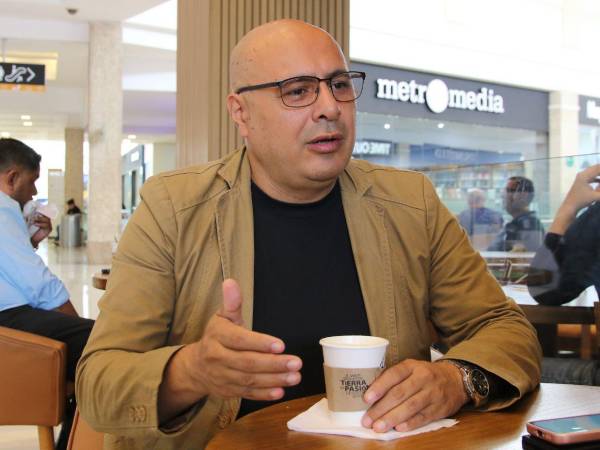 José Santos Cabrera, extitular de la Dirección de Protección al Consumidor, durante la entrevista concedida a LA PRENSA Premium y EL HERALDO Plus.