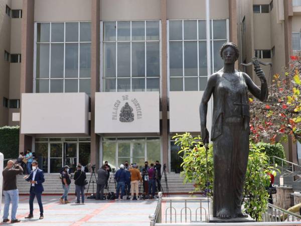 La medida busca recordar a los órganos jurisdiccionales que cualquier sentencia que ordene al Estado no afectar recursos destinados al funcionamiento de las instituciones públicas.