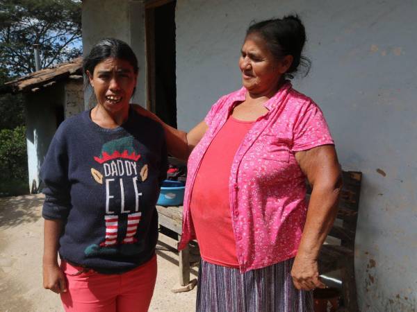 Por varios años, Yolani fue víctima de varios episodios de convulsión, pero a la edad de 15 años fue oficialmente declarada como una persona dependiente de medicamentos por el resto de su vida.