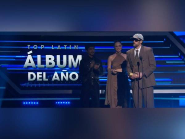 Bad Bunny domina Premios Billboard con récord de nominaciones y premio.